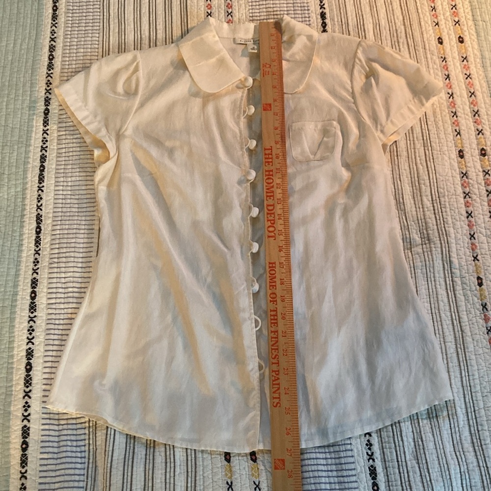 lovely sz M blouse off white - Picture 2 of 6